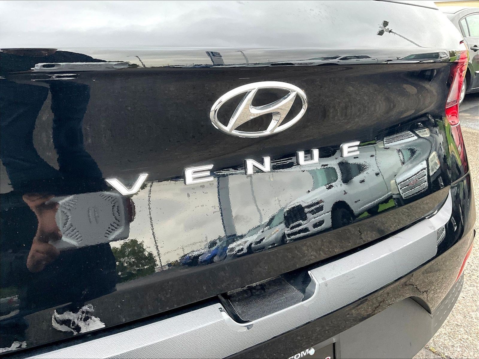 New 2026 Hyundai Venue SEL FWD image 14