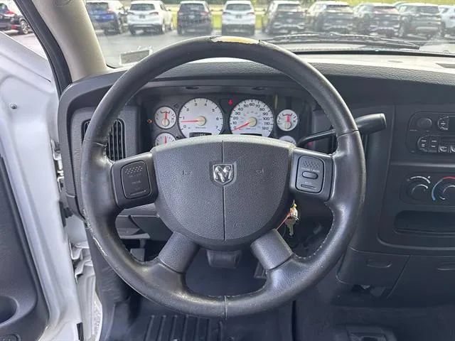 Used 2005 Dodge Ram 1500 Truck SLT AWD/4WD image 10