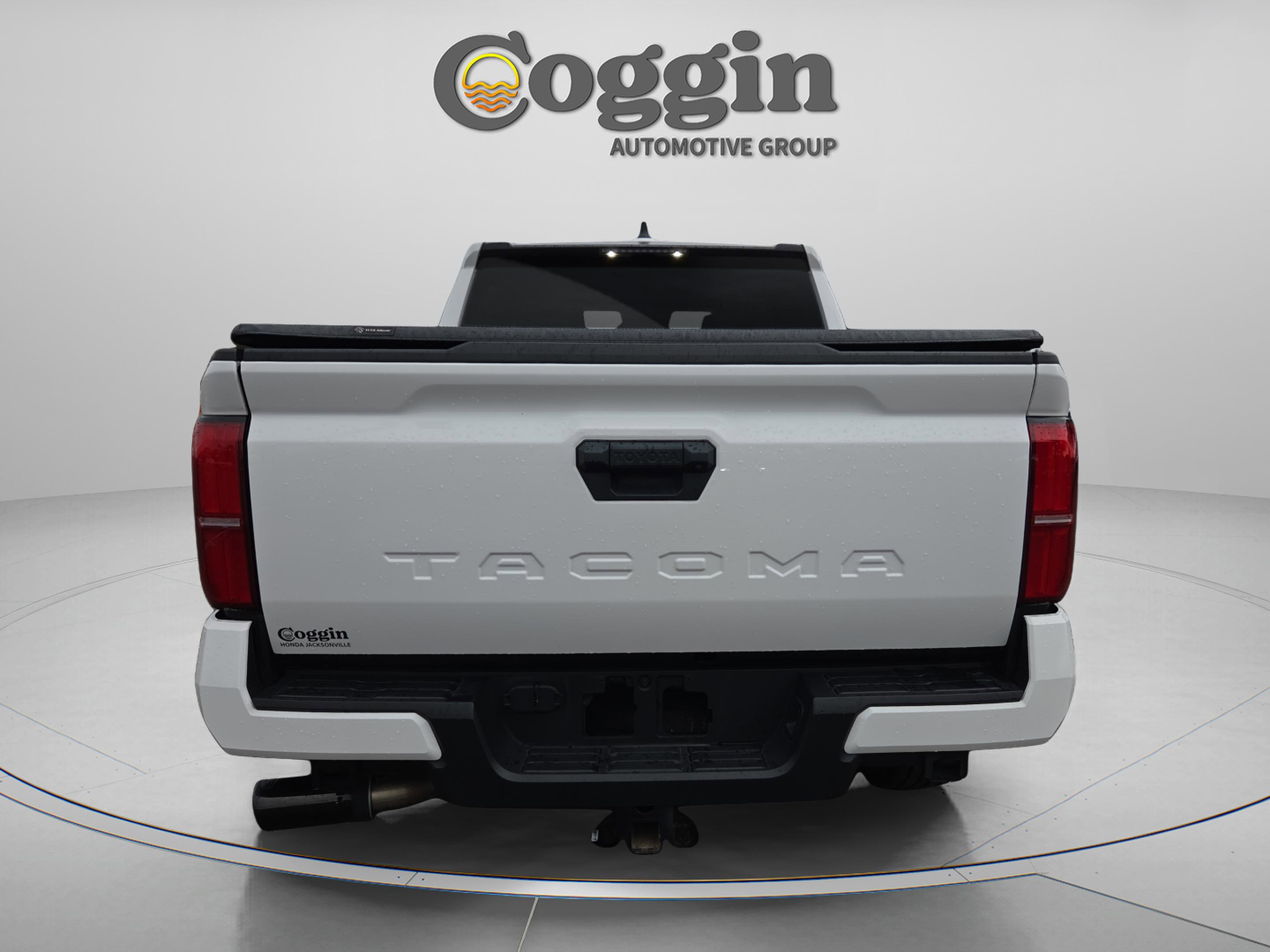 Used 2024 Toyota Tacoma SR5 image 4