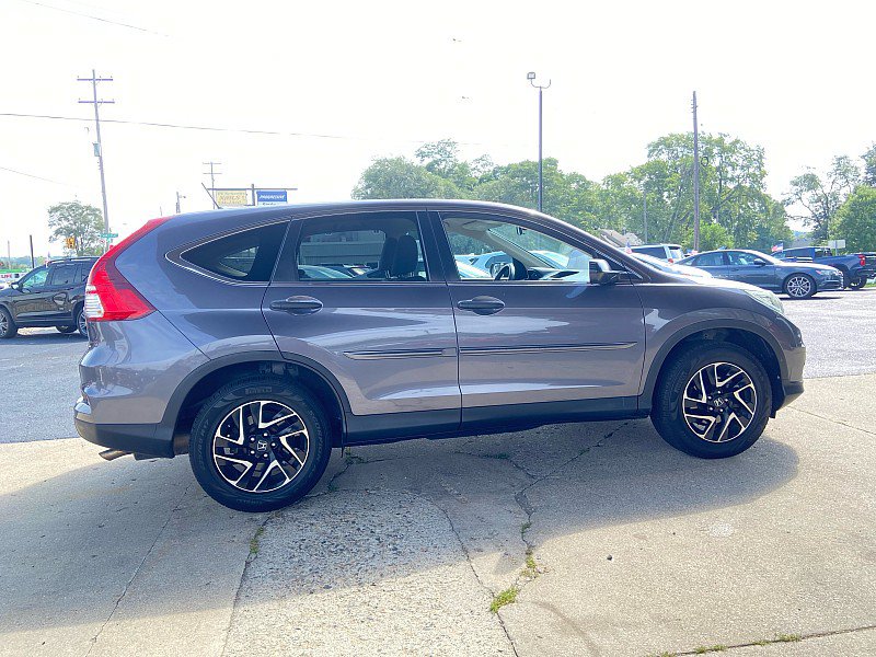 Used 2016 Honda CR-V SE image 4