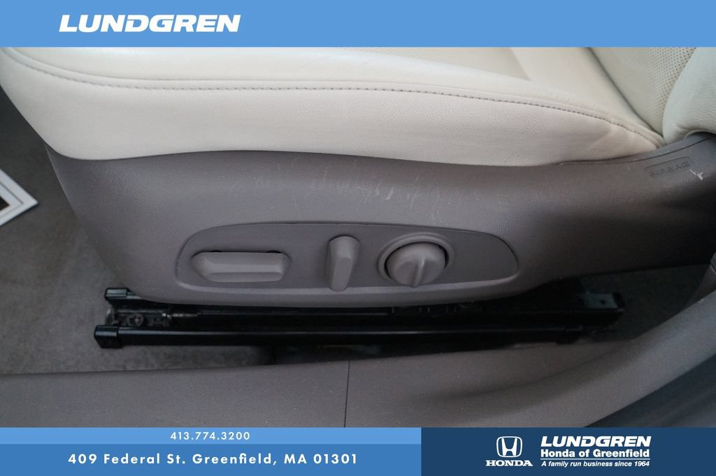 Used 2024 Chevrolet Malibu LT FWD image 13