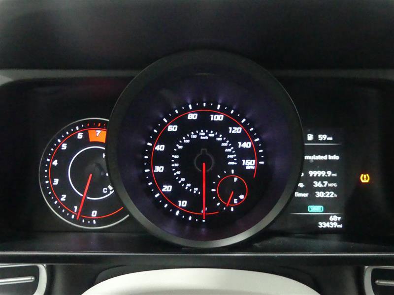 Used 2022 Hyundai Elantra SEL w/ Preferred Accessory Package image 31