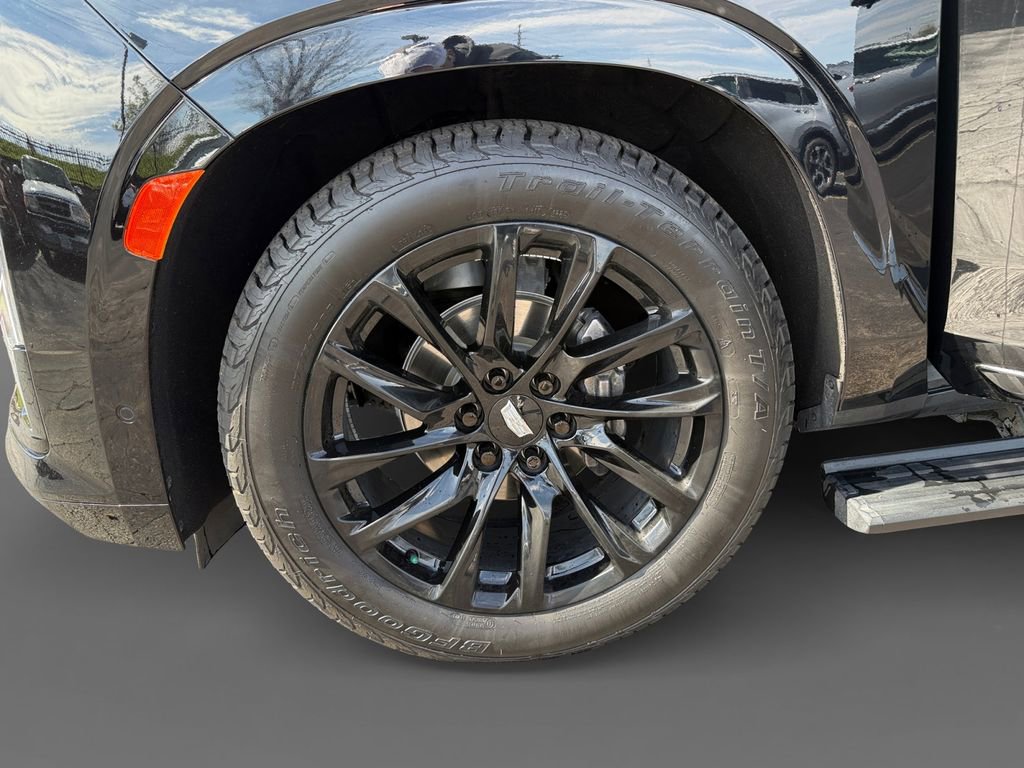 Used 2021 Cadillac Escalade Sport w/ Driver Assist Tech Package image 14