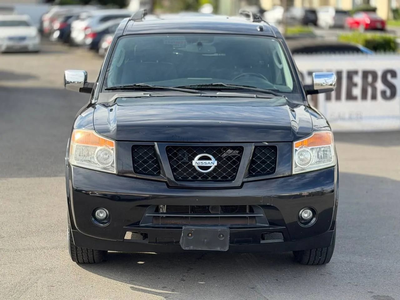 Used 2012 Nissan Armada SV w/ Driver Pkg image 4