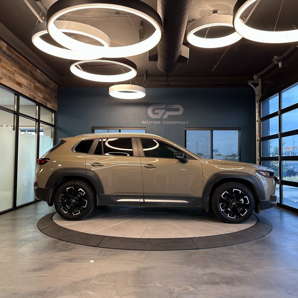 Used 2023 MAZDA CX-50 Meridian Edition w/ Apex Package image 2