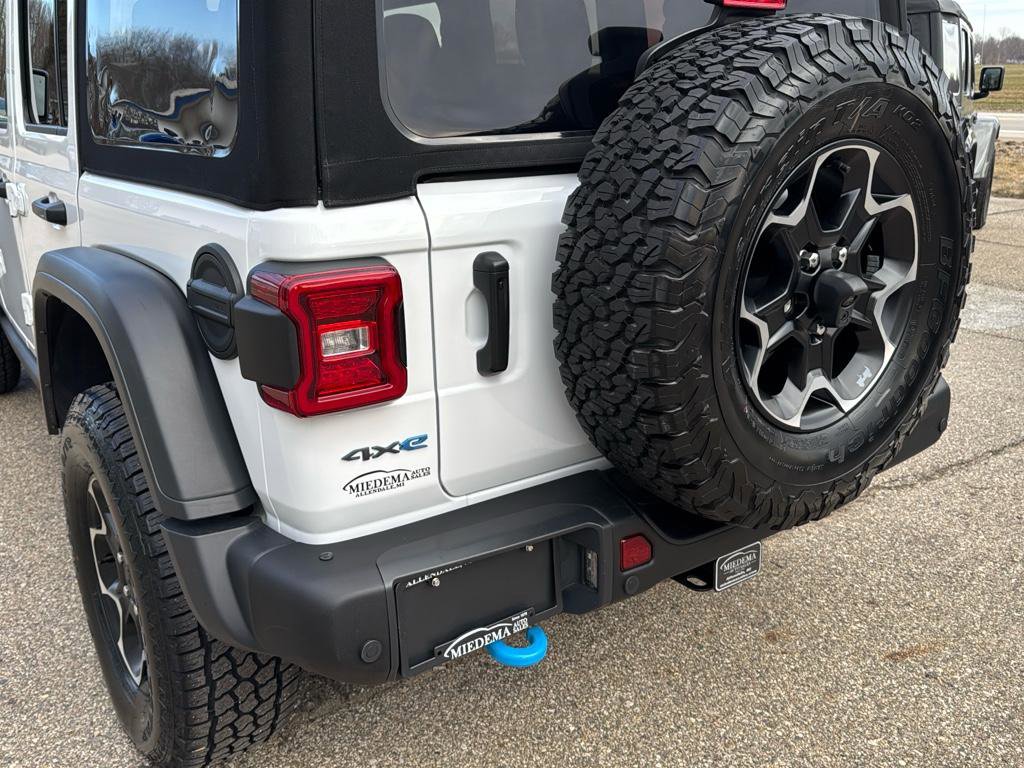 Used 2021 Jeep Wrangler Unlimited Rubicon w/ Steel Bumper Group AWD/4WD image 12