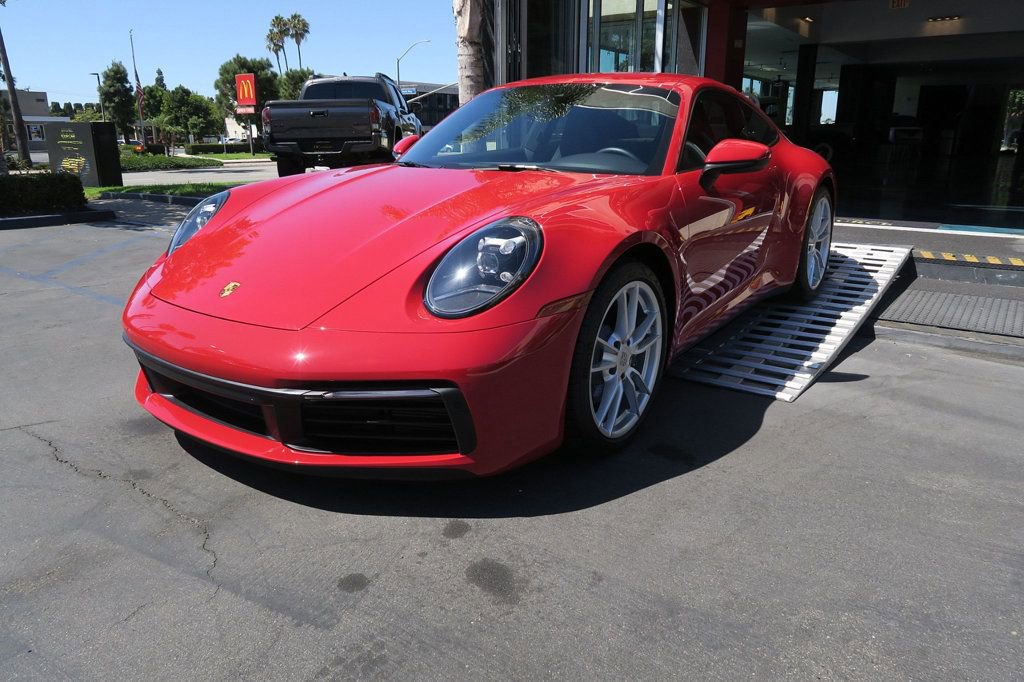 Used 2021 Porsche 911 Carrera 4 image 2