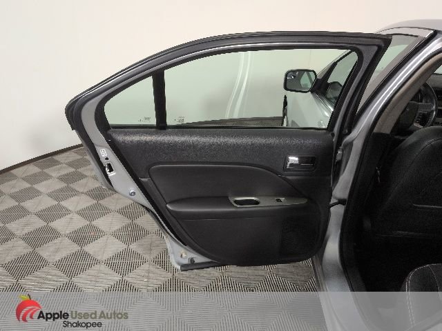 Used 2012 Ford Fusion SEL FWD image 29