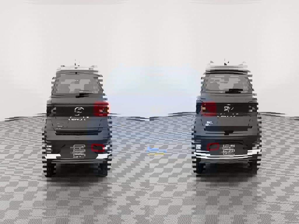New 2025 Hyundai Venue Limited image 32