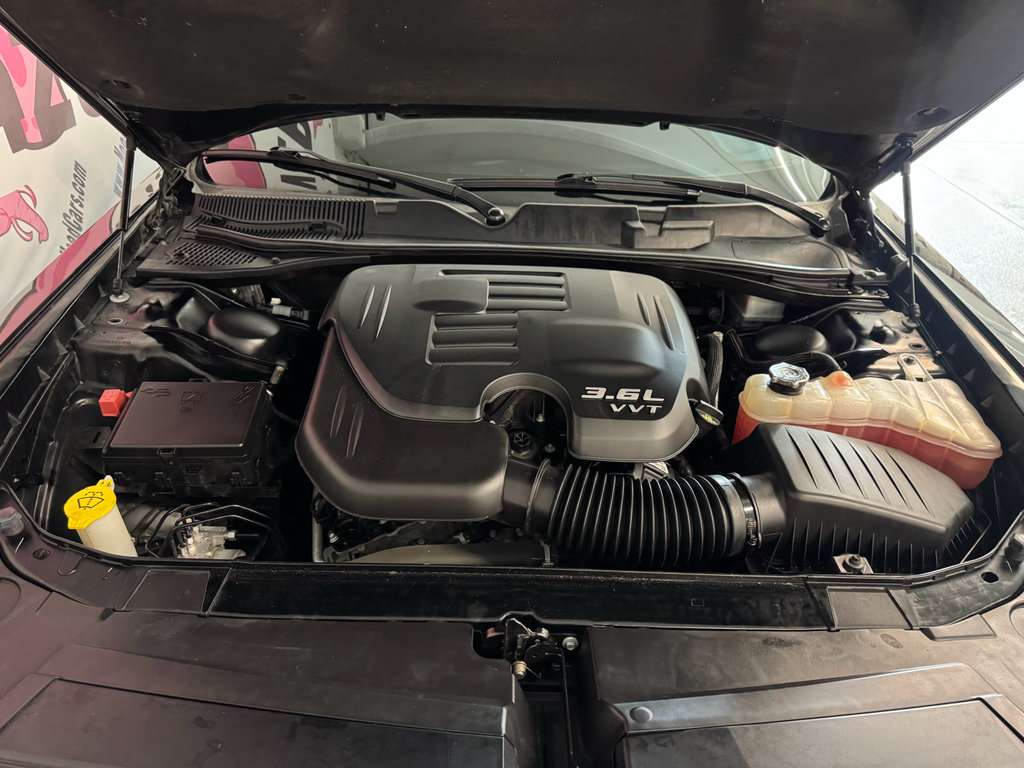 Used 2020 Dodge Challenger SXT w/ Blacktop Package RWD image 6