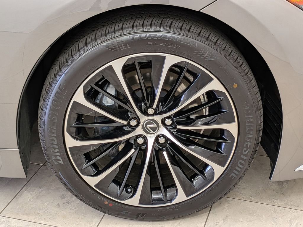 Certified 2023 Lexus LS 500 AWD w/ Luxury Package image 12
