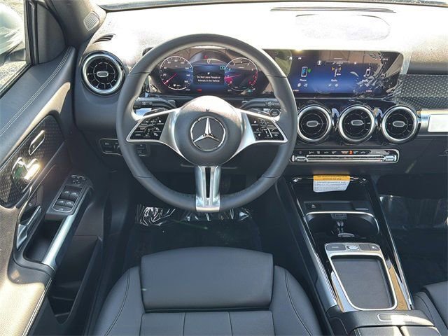 New 2026 Mercedes-Benz GLB 250 image 11