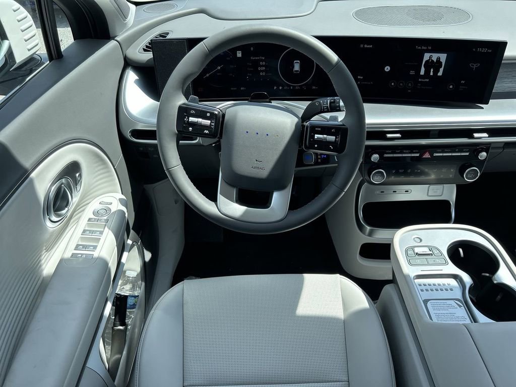 New 2026 Hyundai Ioniq 9 Limited image 4