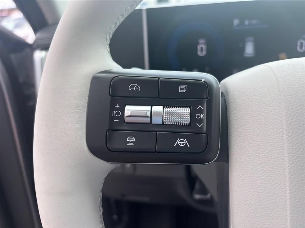 New 2026 Hyundai Santa Fe SE FWD image 16