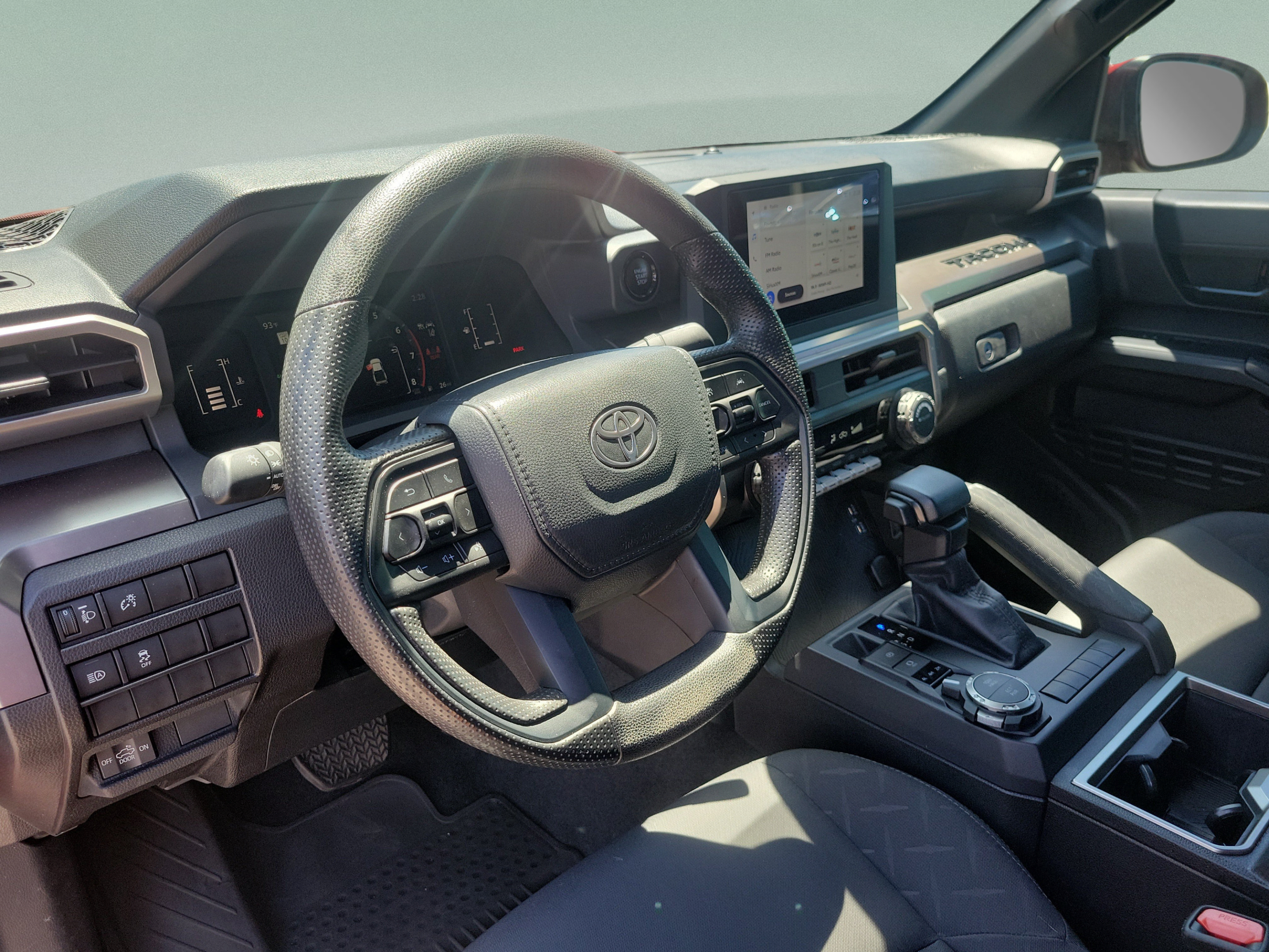 Used 2024 Toyota Tacoma SR5 AWD/4WD image 25