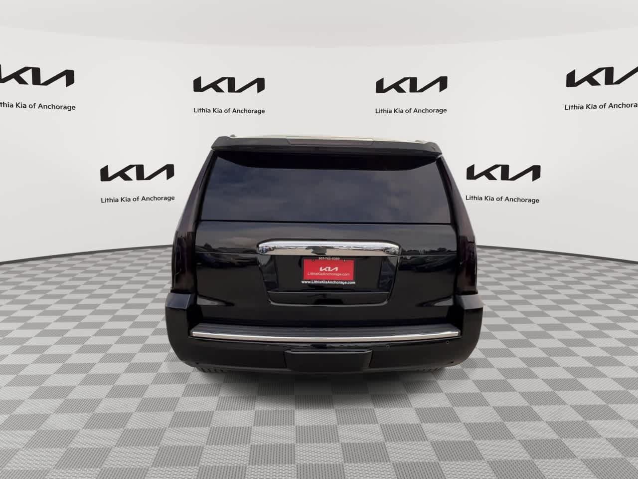Used 2015 GMC Yukon Denali AWD/4WD image 7