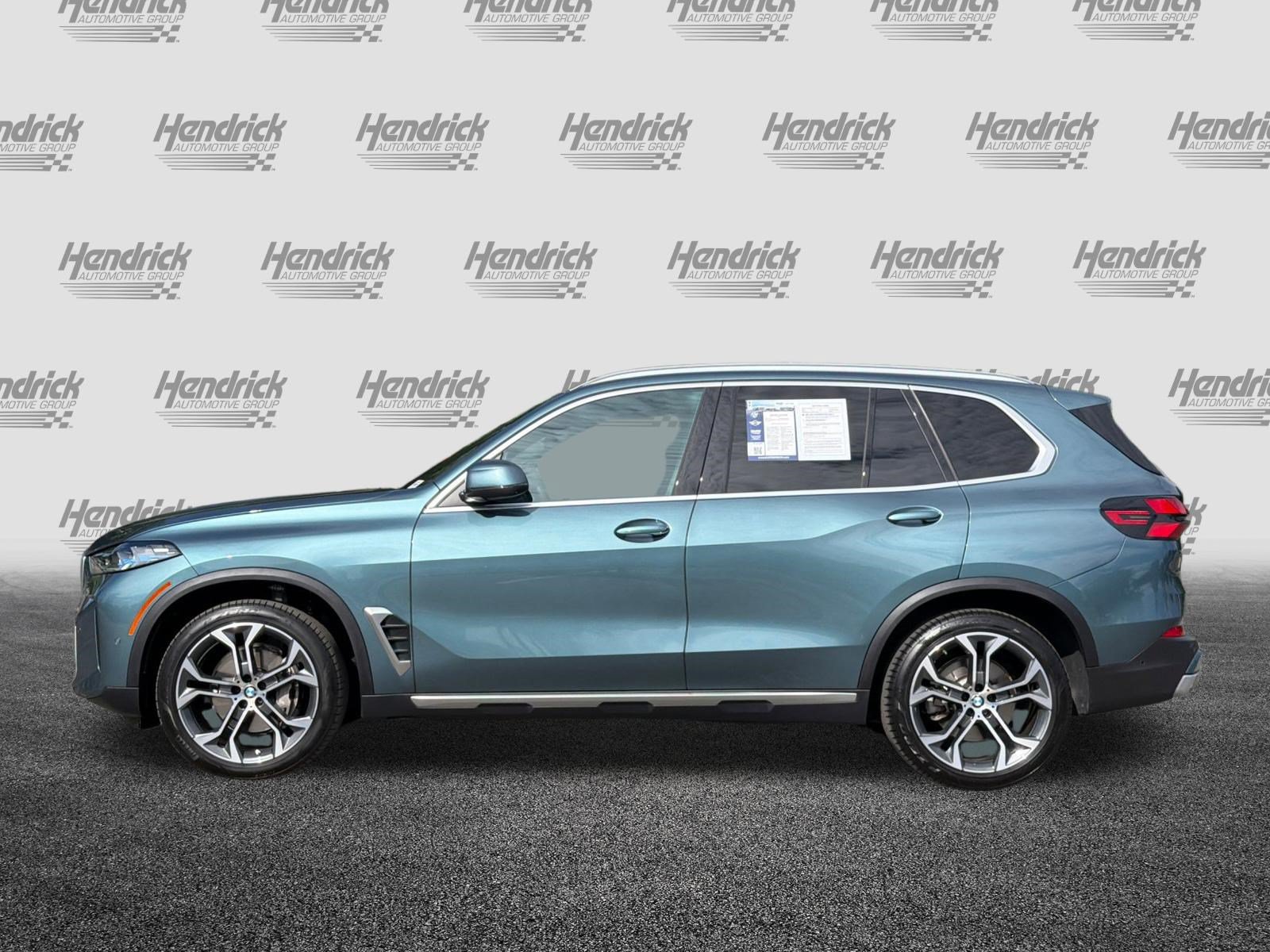 Used 2025 BMW X5 xDrive40i w/ Premium Package AWD/4WD image 8