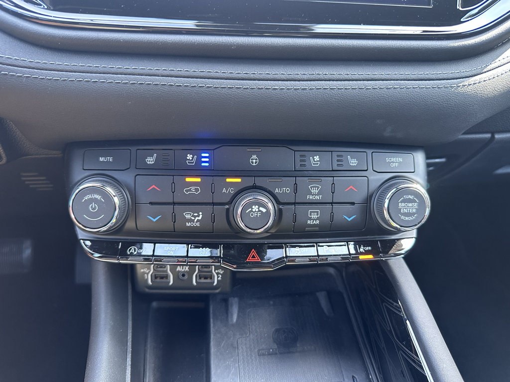 Used 2022 Dodge Durango Citadel RWD image 18