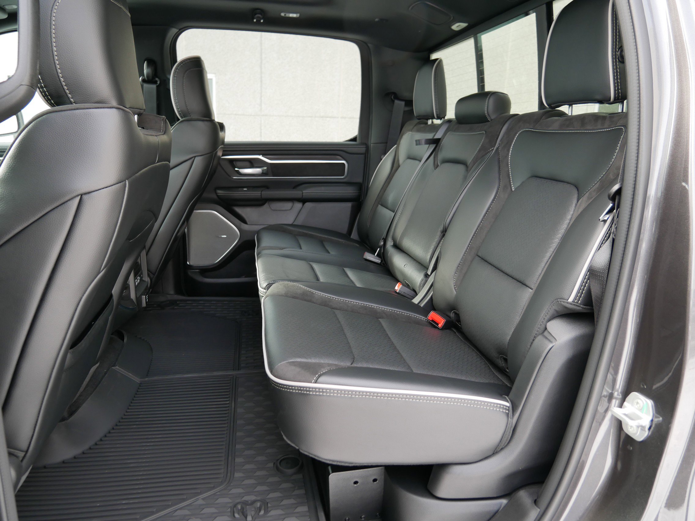 New 2026 RAM 1500 Laramie image 7