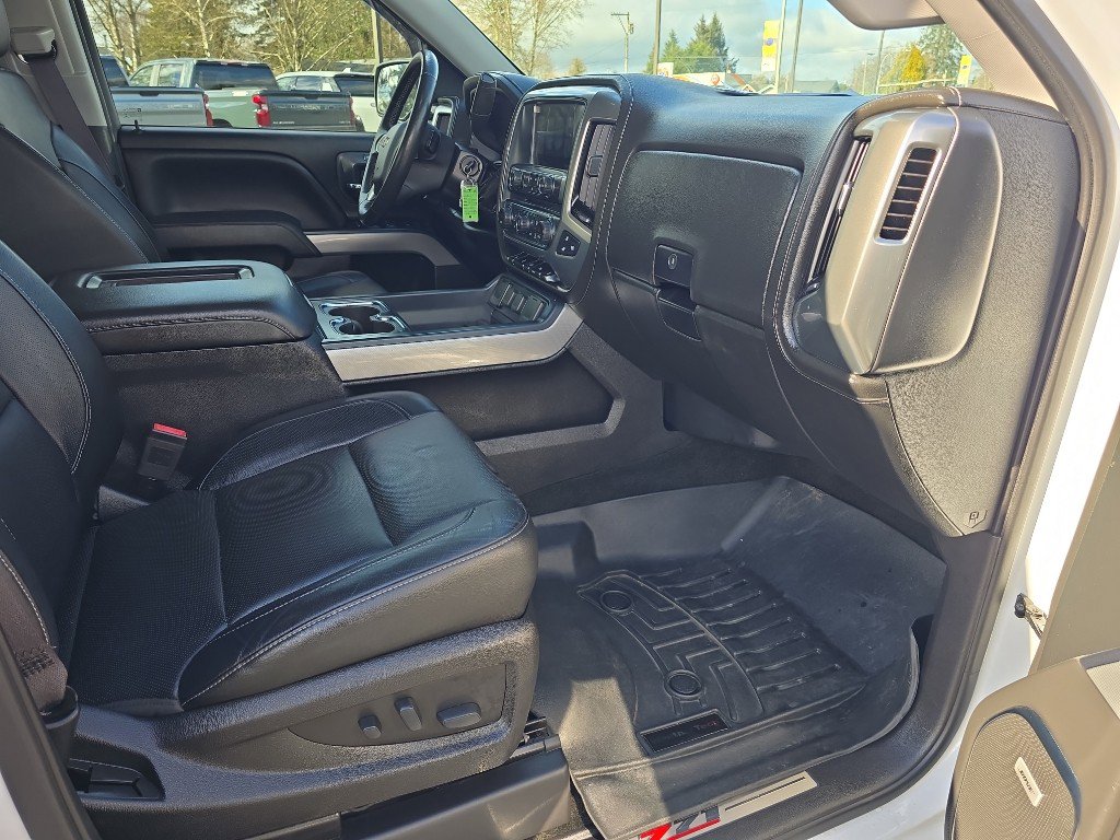 Used 2017 Chevrolet Silverado 1500 LTZ Z71 w/ LTZ Plus Package image 16