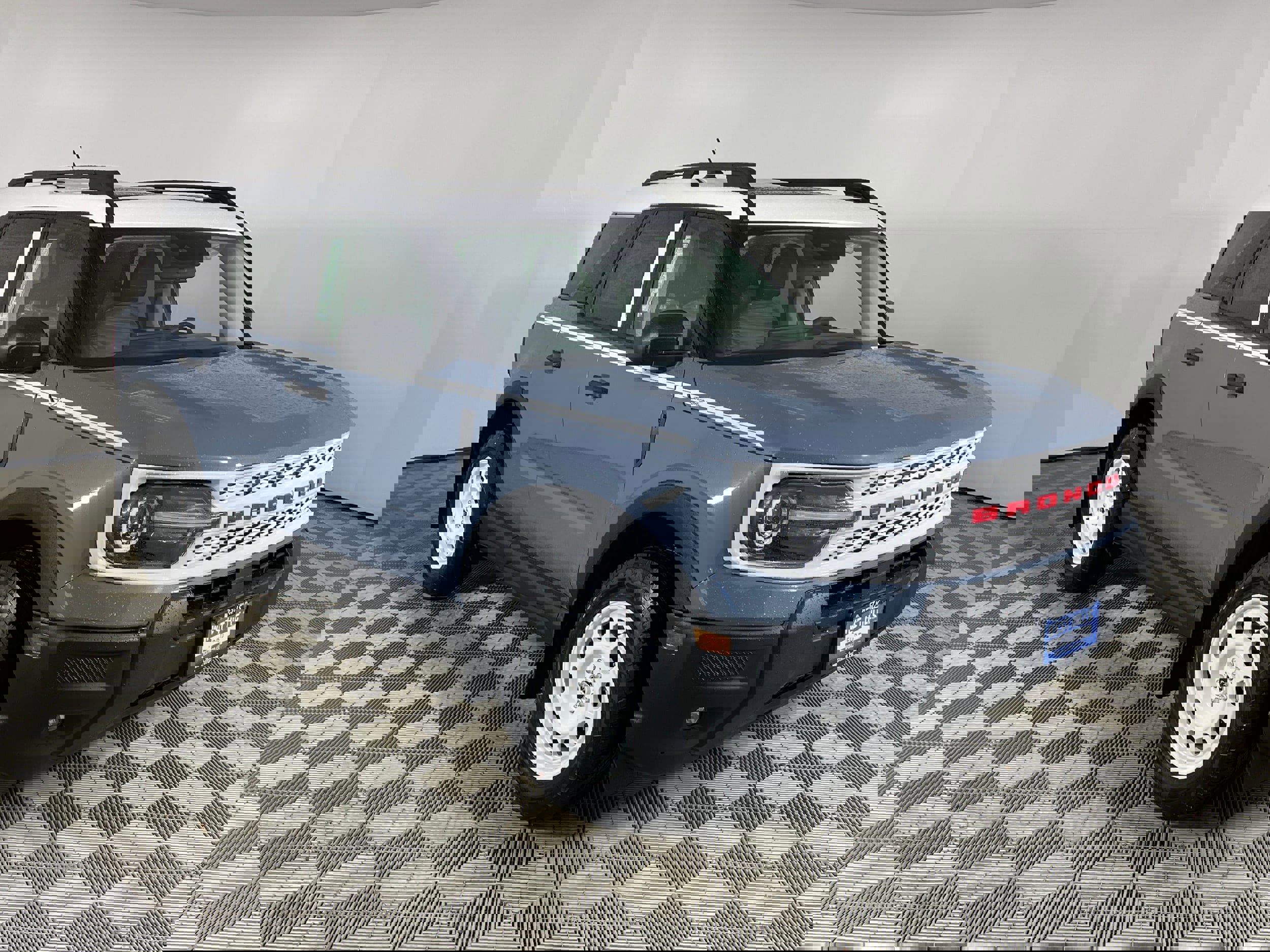 New 2025 Ford Bronco Sport Heritage w/ Convenience Package image 23