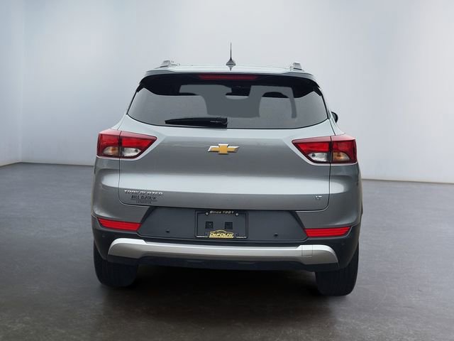 Used 2024 Chevrolet TrailBlazer LT w/ LT Cold Weather Package image 4