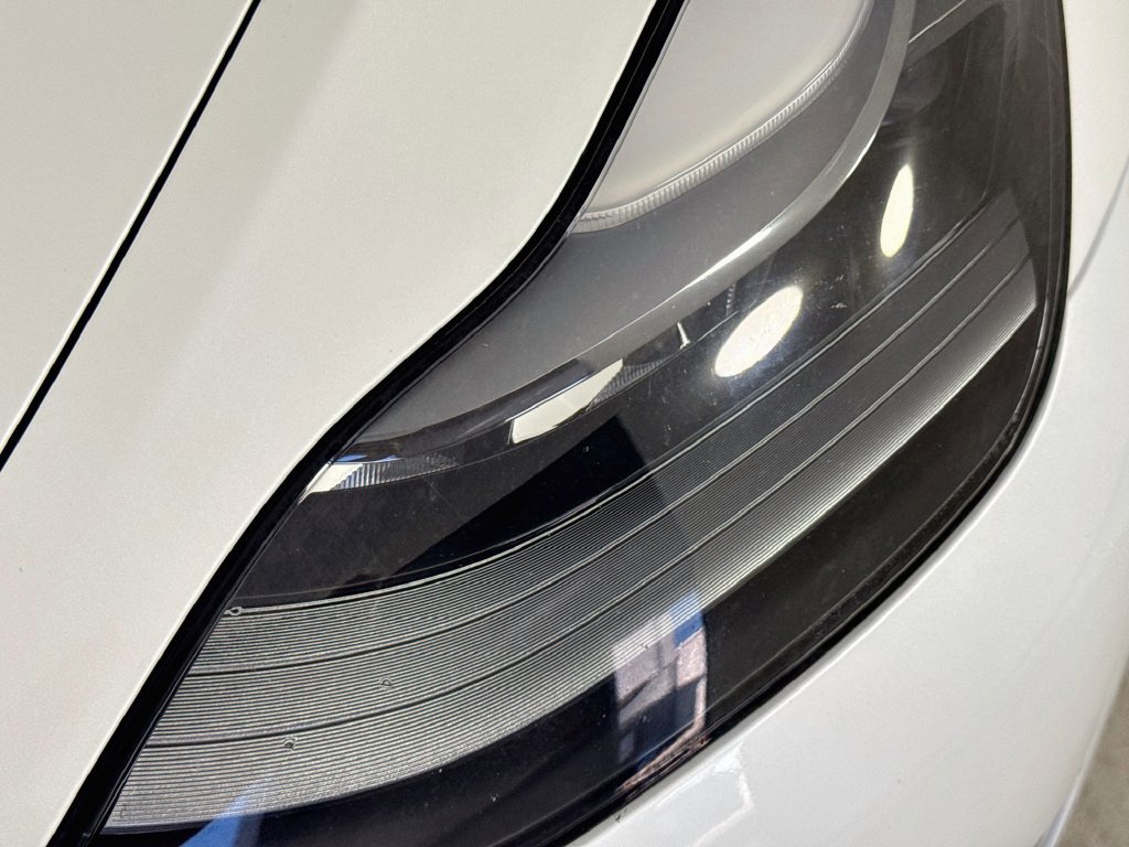 Used 2023 Tesla Model 3 Standard Range RWD image 38