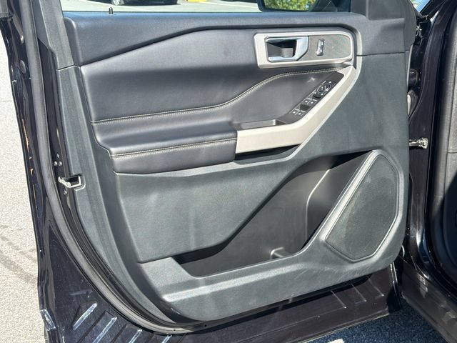 Certified 2024 Ford Explorer XLT AWD/4WD image 12