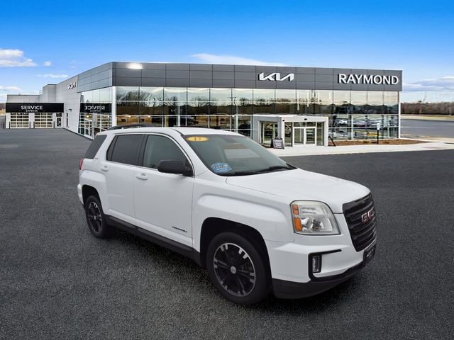 Used 2017 GMC Terrain SLE w/ Nightfall Package AWD/4WD image 10