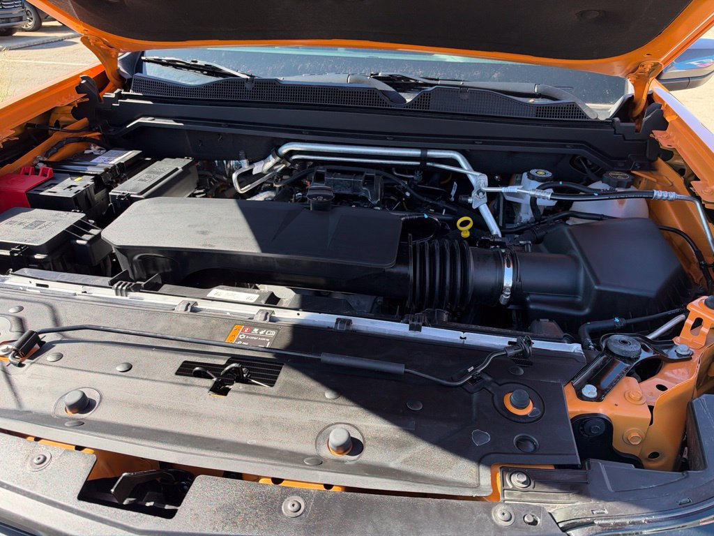 Used 2026 Chevrolet Colorado LT AWD/4WD image 46