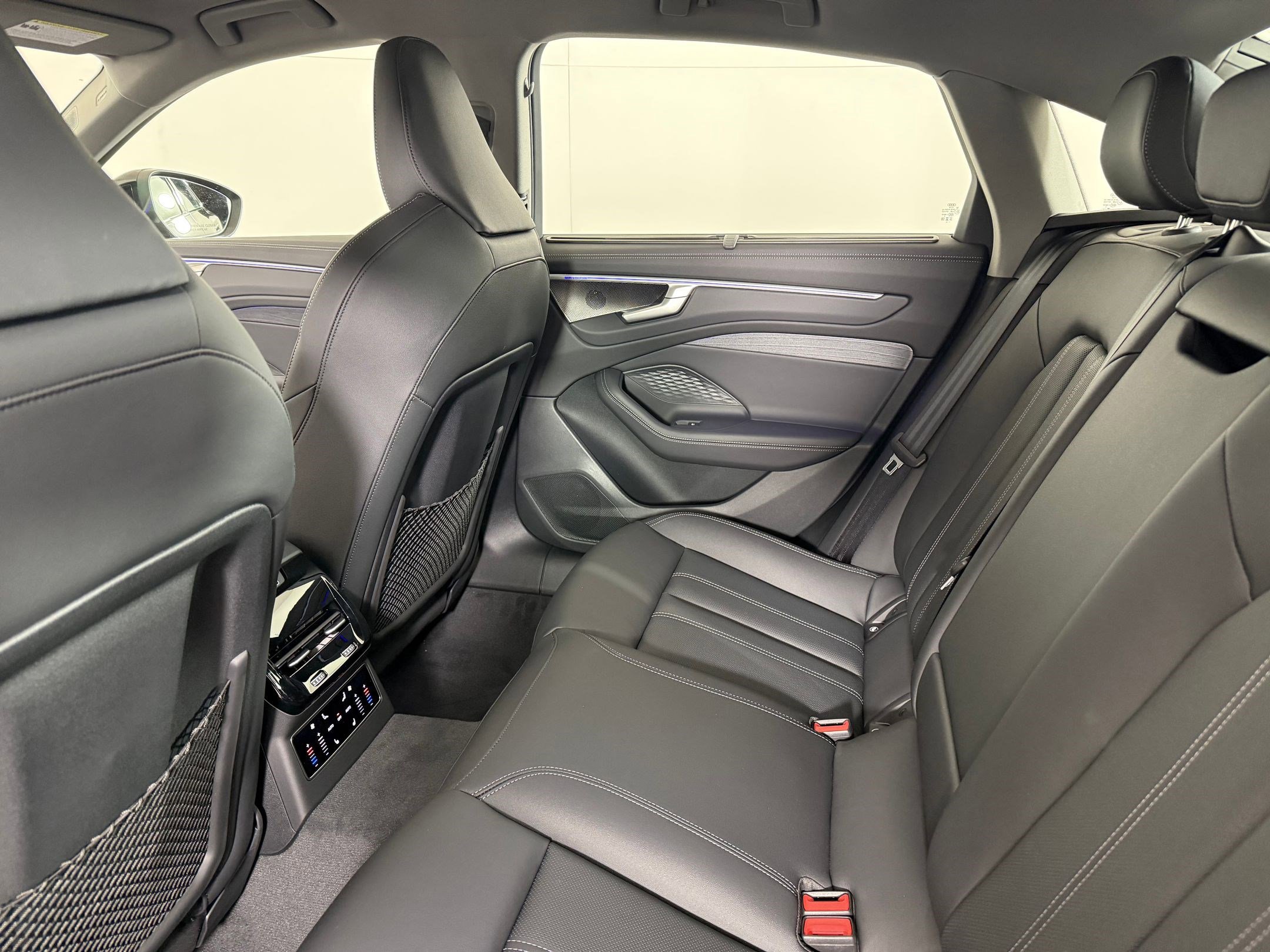 New 2026 Audi A6 Prestige image 22