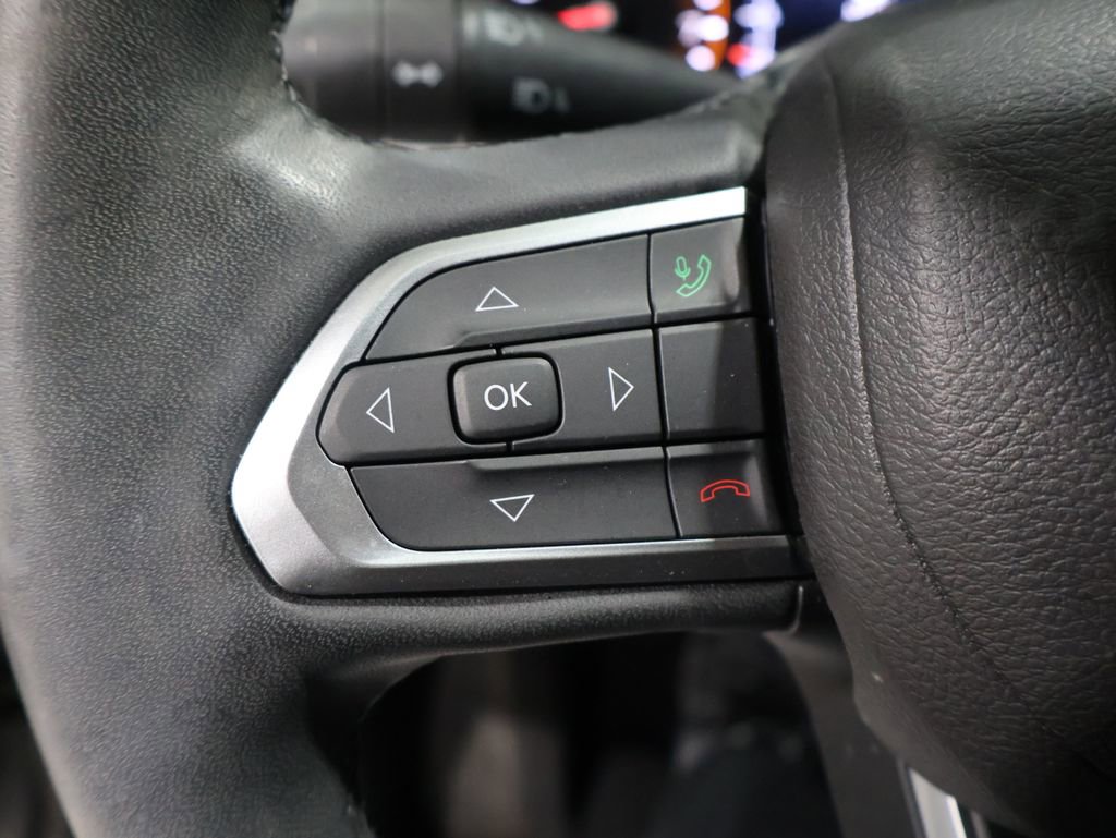 Certified 2023 Jeep Compass Latitude image 37