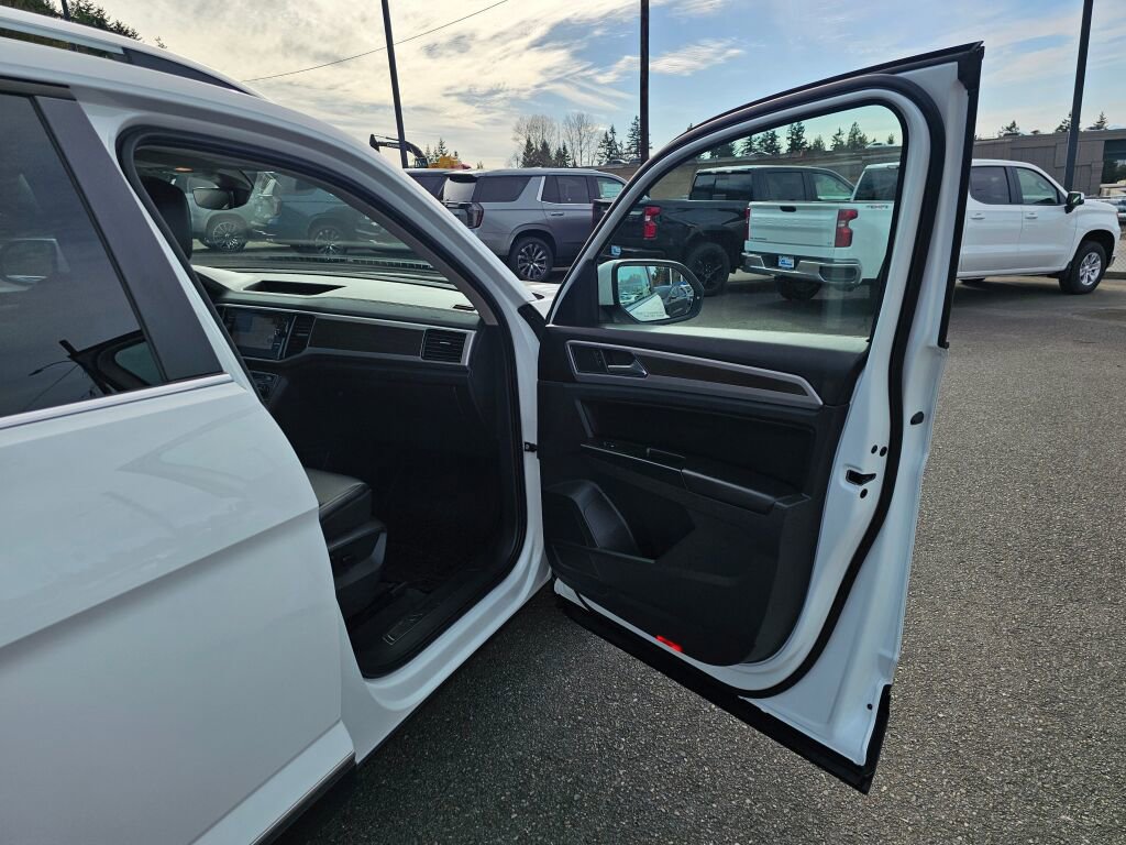 Used 2019 Volkswagen Atlas SEL image 30