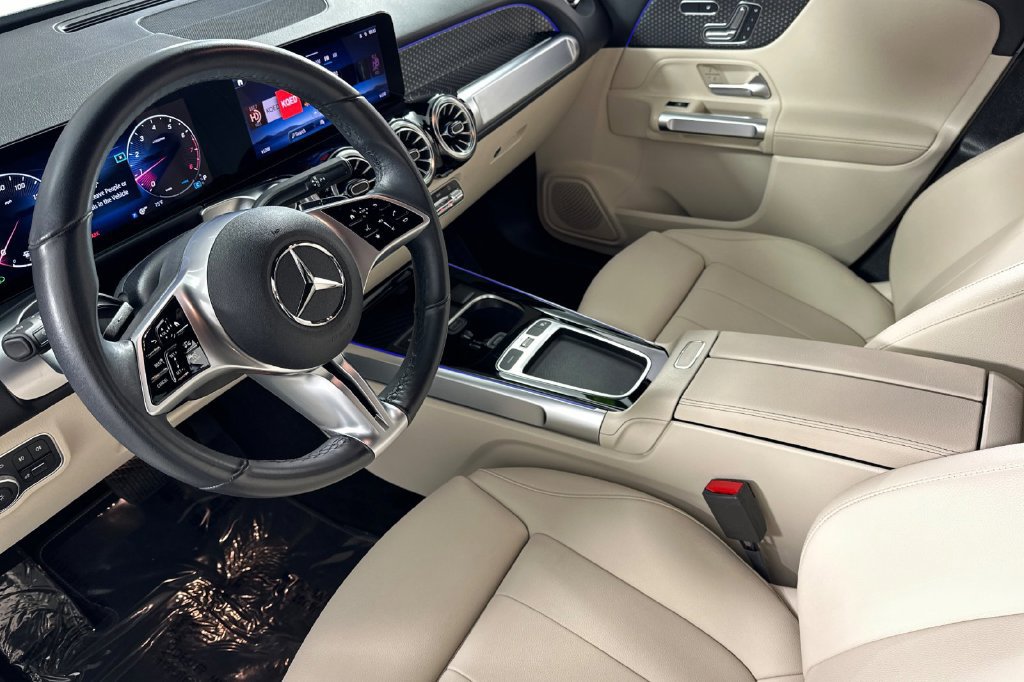 Certified 2024 Mercedes-Benz GLB 250 4MATIC image 10
