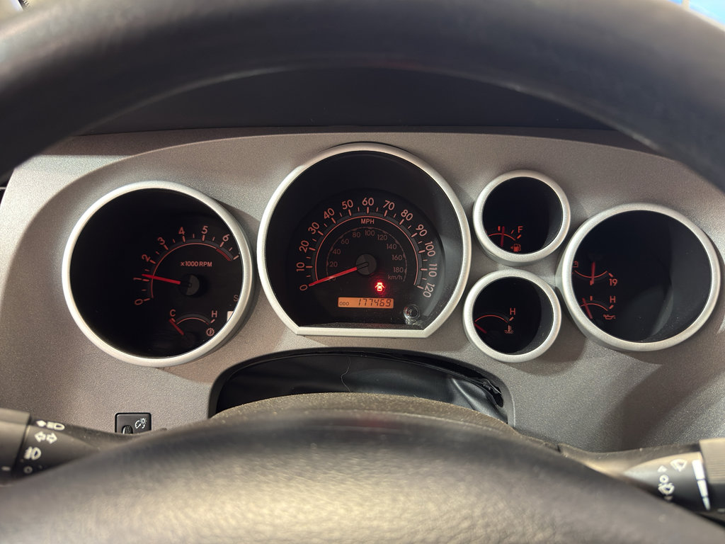 Used 2012 Toyota Tundra 4x4 CrewMax w/ Tow Pkg image 17