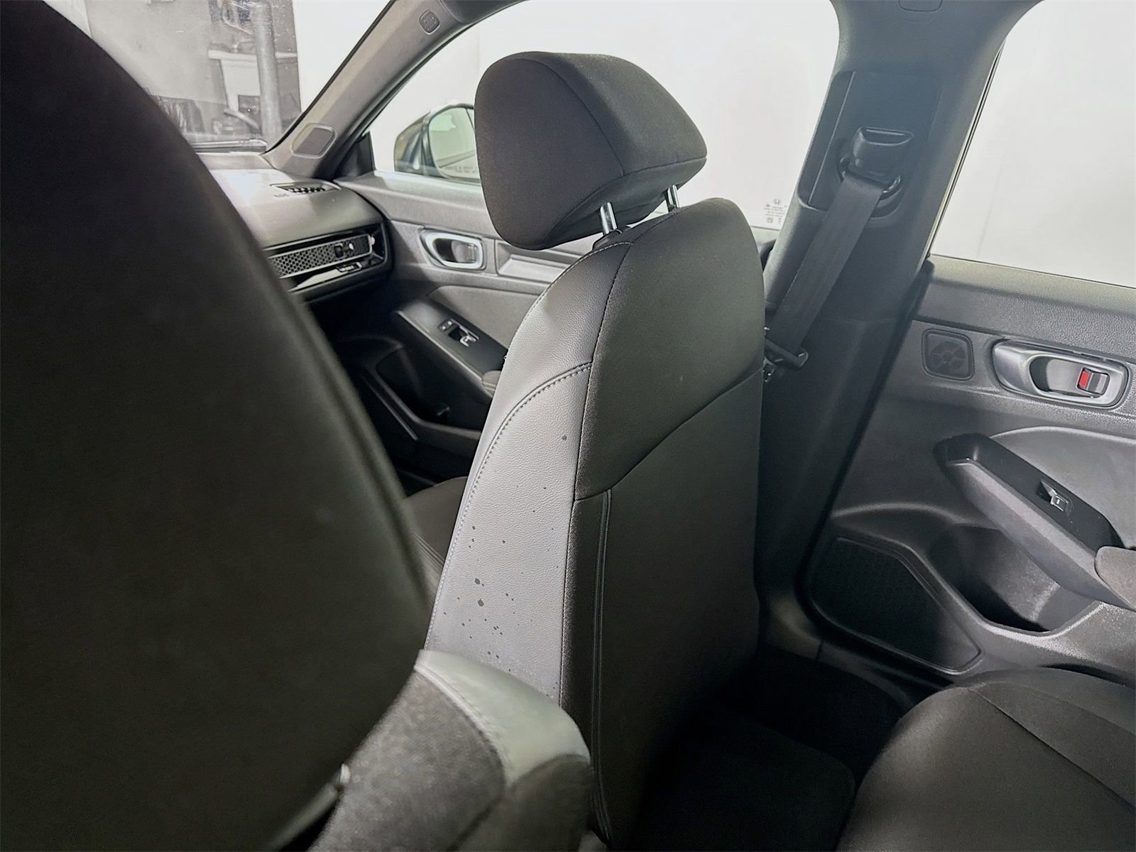 Used 2023 Honda Civic Sport image 17