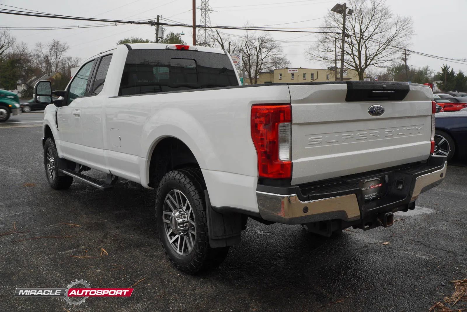Used 2017 Ford F350 Lariat w/ Tow Technology Bundle AWD/4WD image 5