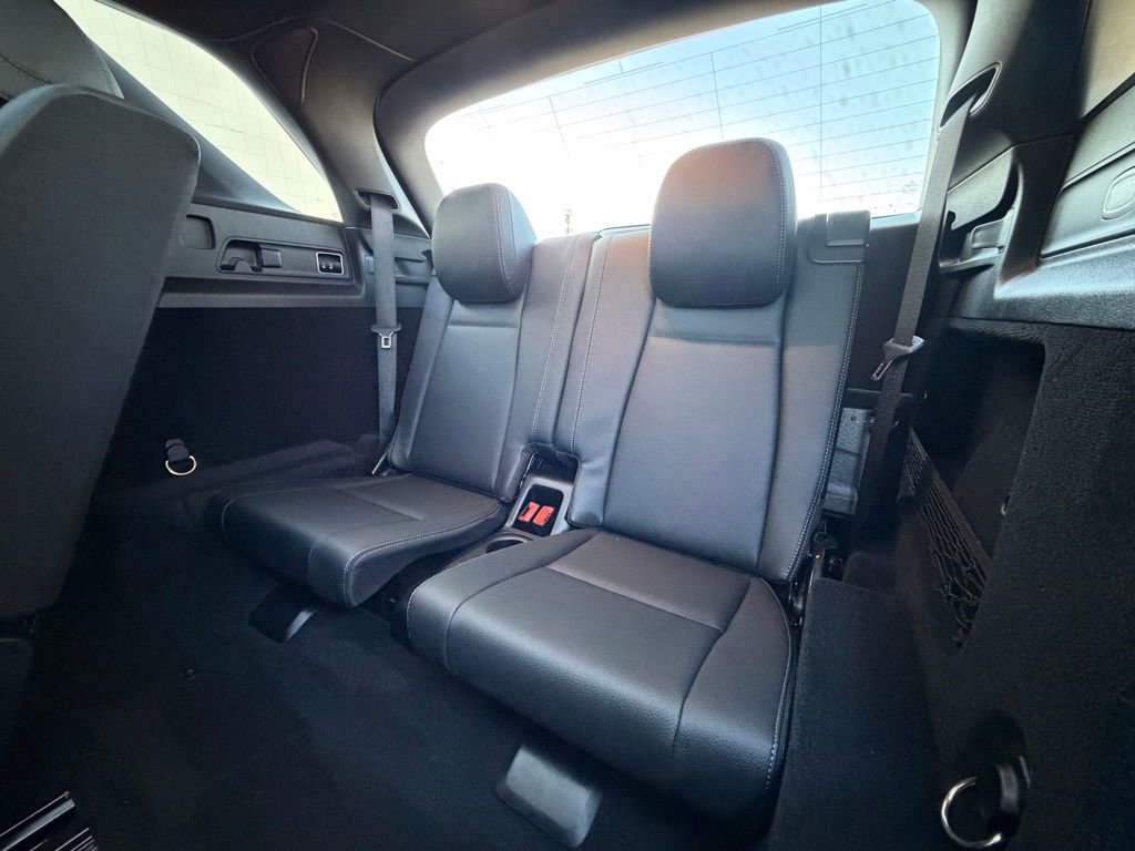 Used 2024 Mercedes-Benz GLE 350 4MATIC w/ 3rd Row Seat Package image 39