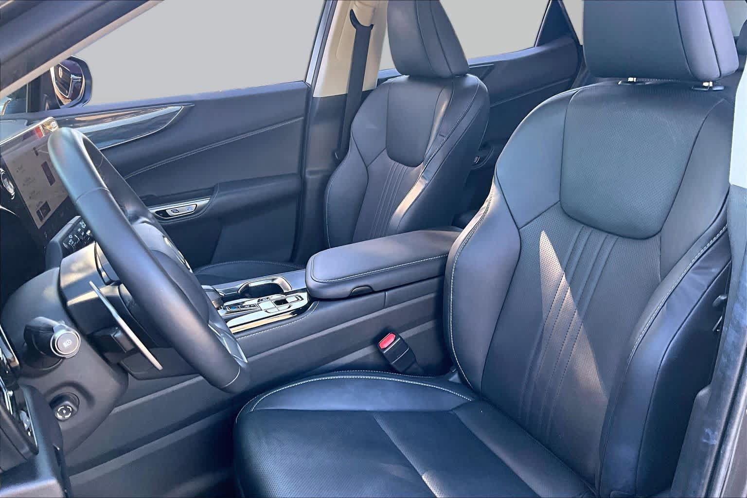 Used 2023 Lexus NX 350 AWD image 8