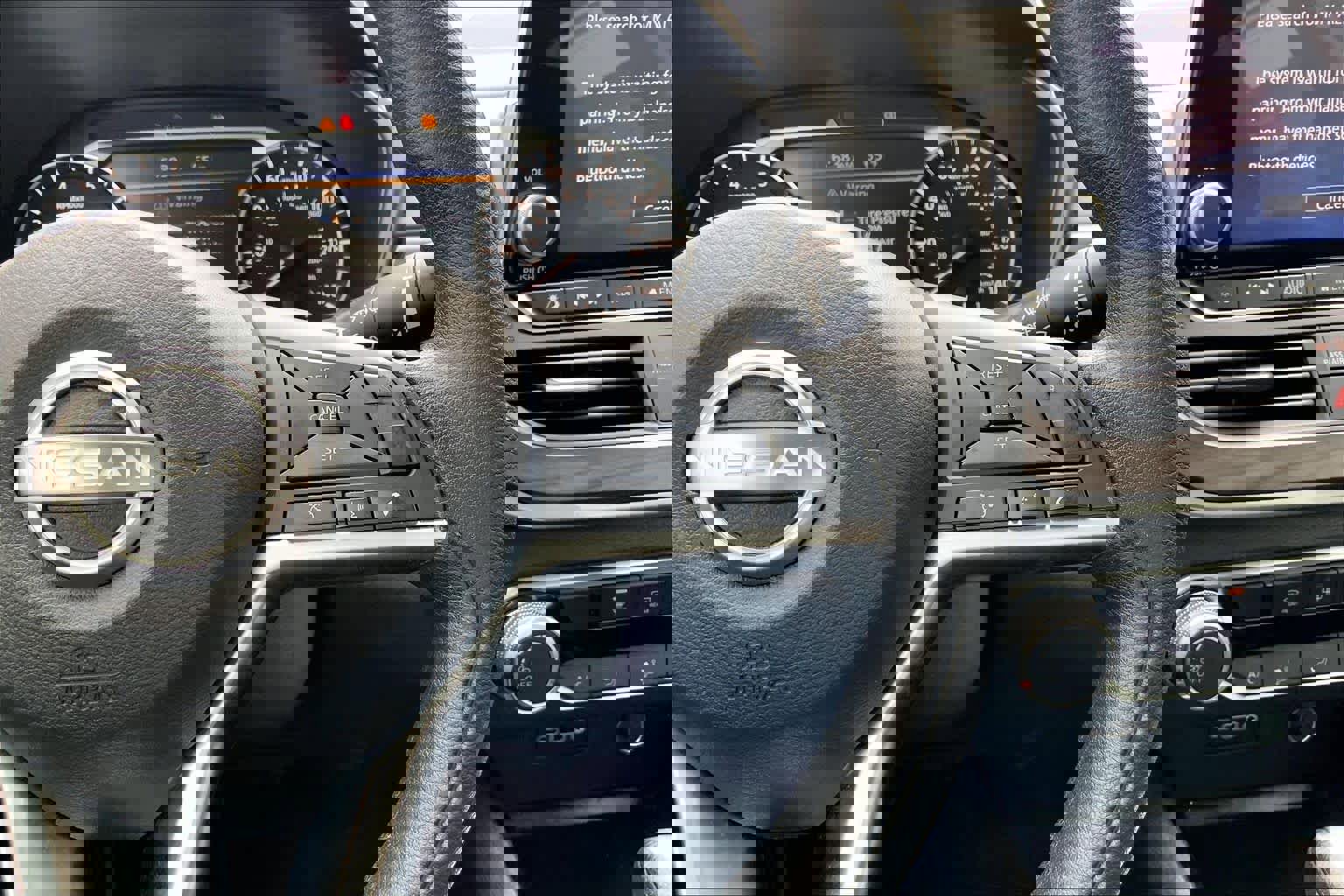 Used 2024 Nissan Altima 2.5 SV image 25