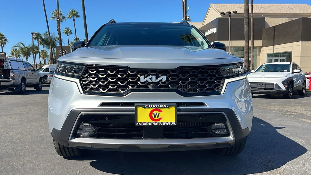 Used 2022 Kia Sorento SX Prestige image 4