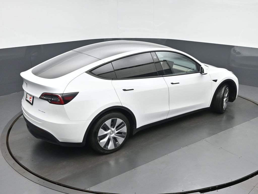 Used 2022 Tesla Model Y Long Range AWD/4WD image 35