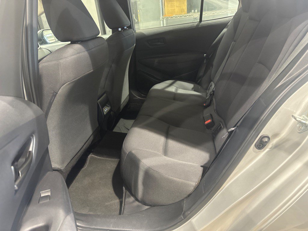 Used 2024 Toyota Corolla LE FWD image 7