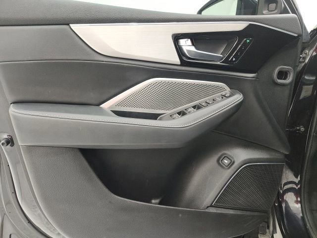 Used 2023 Acura MDX FWD w/ Technology Package image 42