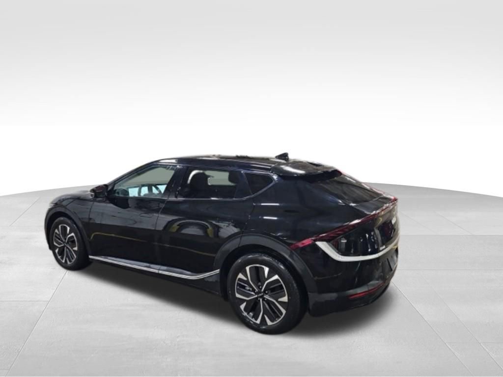 Used 2024 Kia EV6 Light AWD/4WD image 8