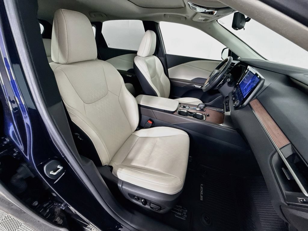 Certified 2023 Lexus RX 350 w/ Cold Area Package AWD/4WD image 30