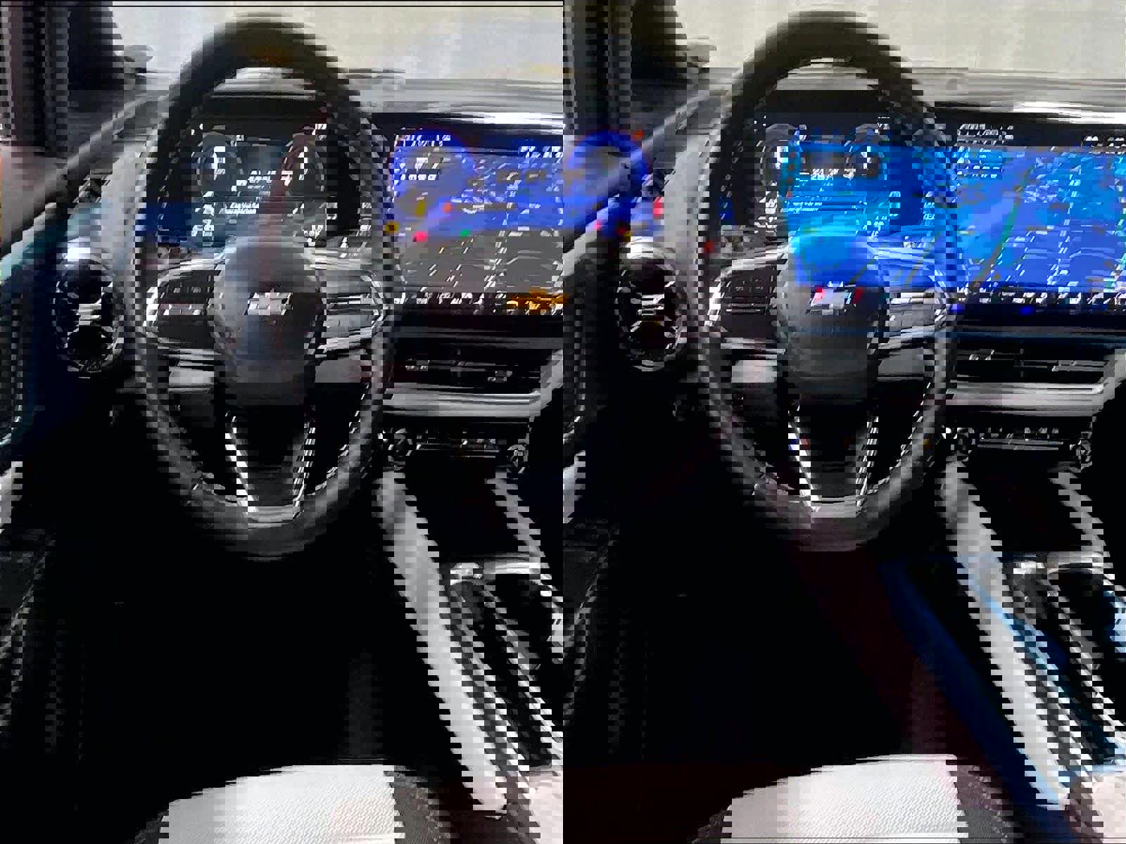 Used 2024 Chevrolet Equinox EV LT image 18