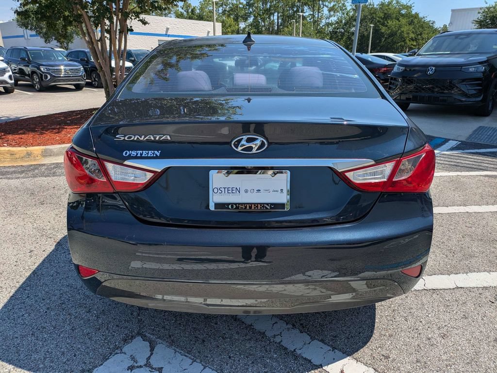 Used 2014 Hyundai Sonata GLS w/ Popular Equipment Group 2 FWD image 5