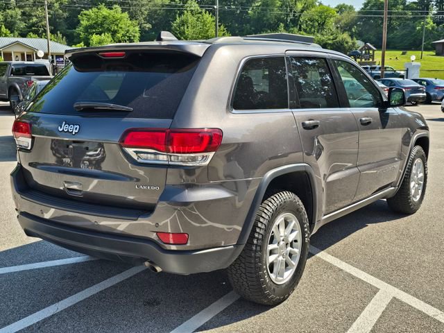 Used 2020 Jeep Grand Cherokee Laredo RWD image 5