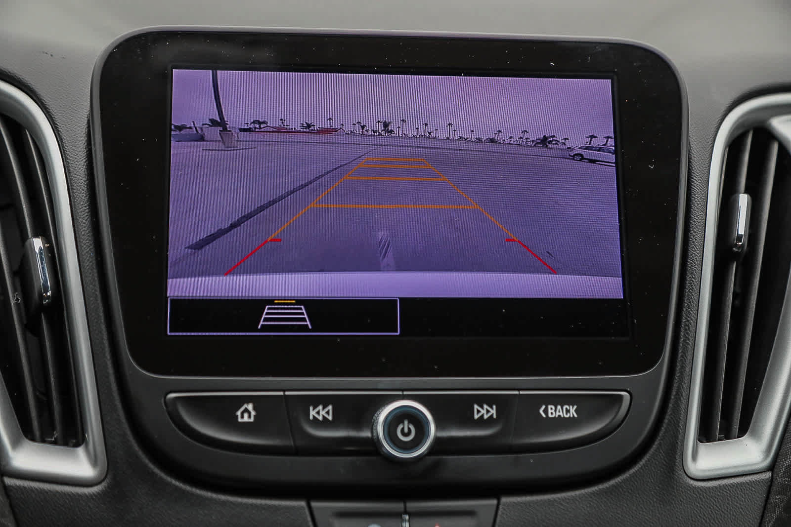Used 2024 Chevrolet Malibu LT FWD image 23